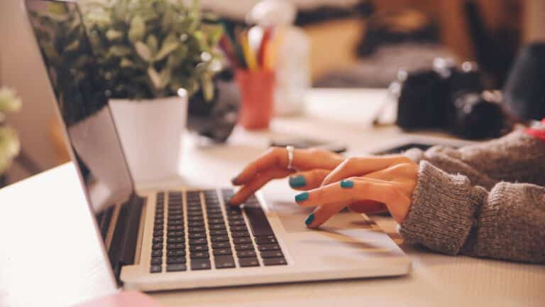 Lee más sobre el artículo Apps de organización en las empresas: claves para mejorar la productividad y el trabajo en equipo